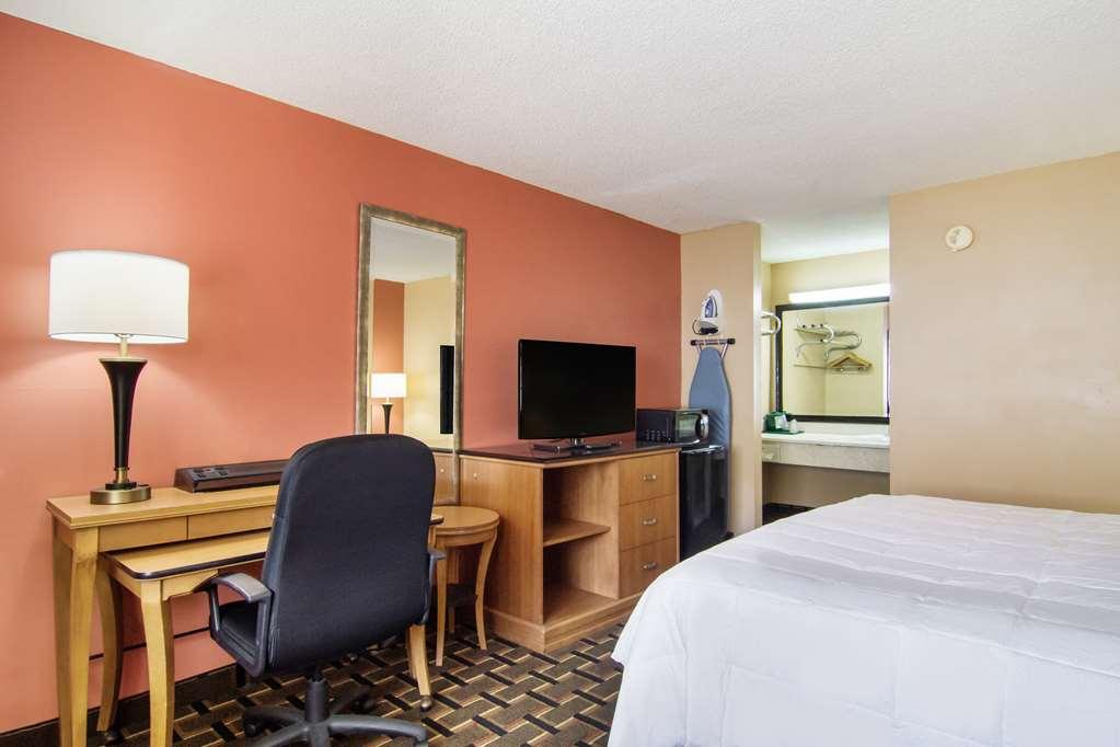 Americas Best Value Inn Darien Værelse billede