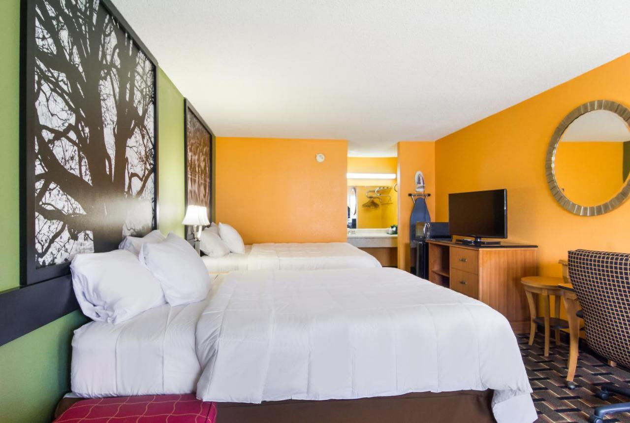 Americas Best Value Inn Darien Eksteriør billede