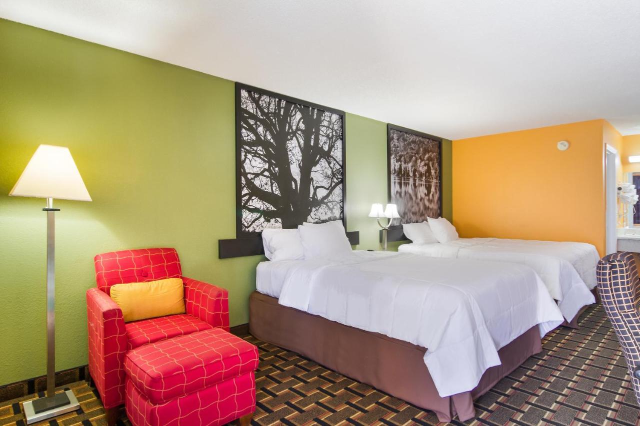 Americas Best Value Inn Darien Eksteriør billede